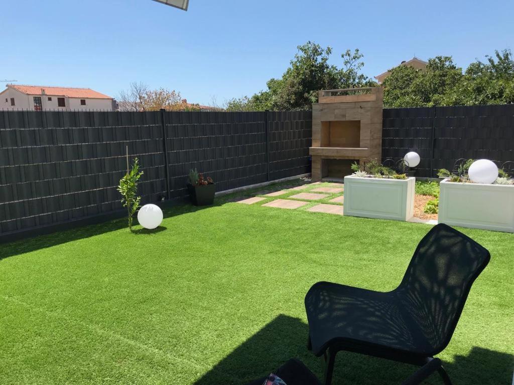 Hedonist-luxury 2 Bedroom With Private Hot Tub, Garden And Free Parking Apartment